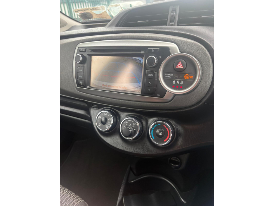 2014 Toyota Yaris 1L Petrol For Sale Images