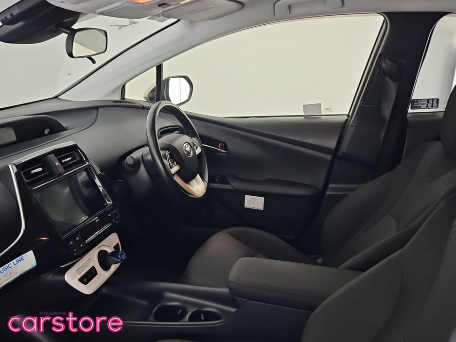 Toyota Prius 1.8 Hybrid Auto — thumbnail 12