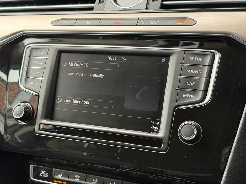 2016 Volkswagen Passat 1.6L Diesel For Sale Images