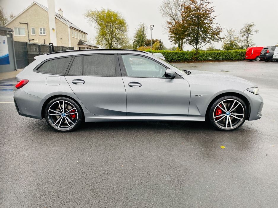 2023 BMW 3 Series 2L Petrol Plug-in Hybrid For Sale Images