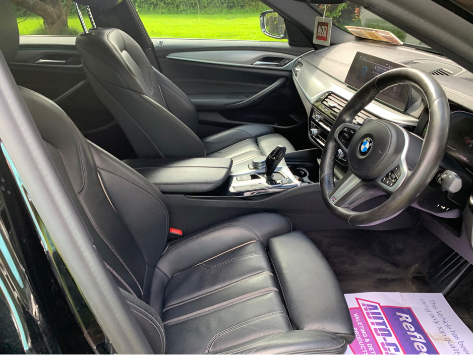 2019 BMW 5 Series 2L Petrol Plug-in Hybrid For Sale Images