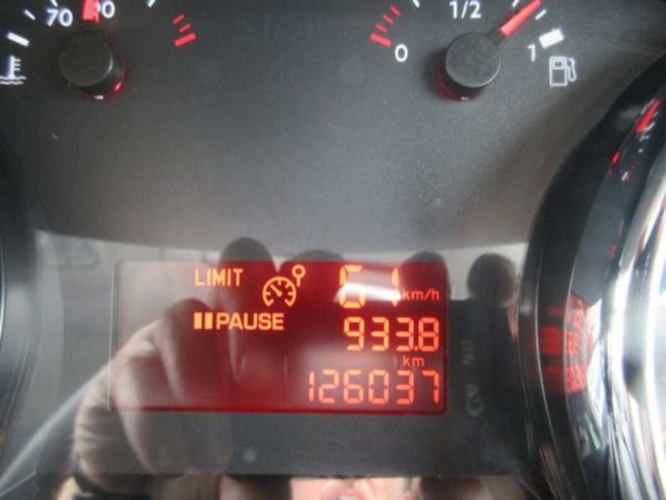 Peugeot 3008 — thumbnail 9