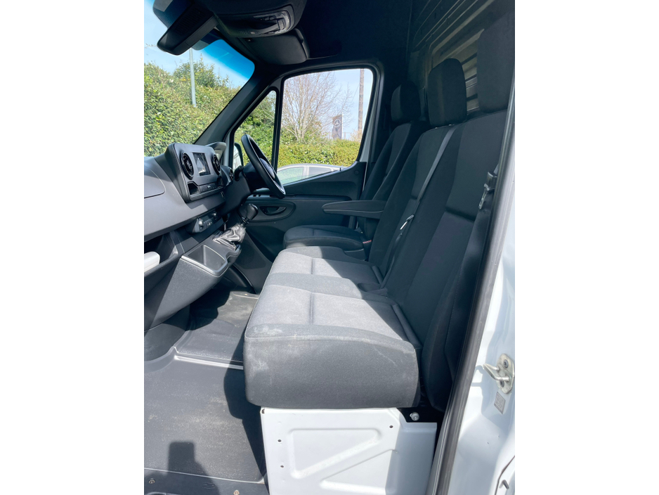 Used Mercedes-Benz Sprinter  (2021)