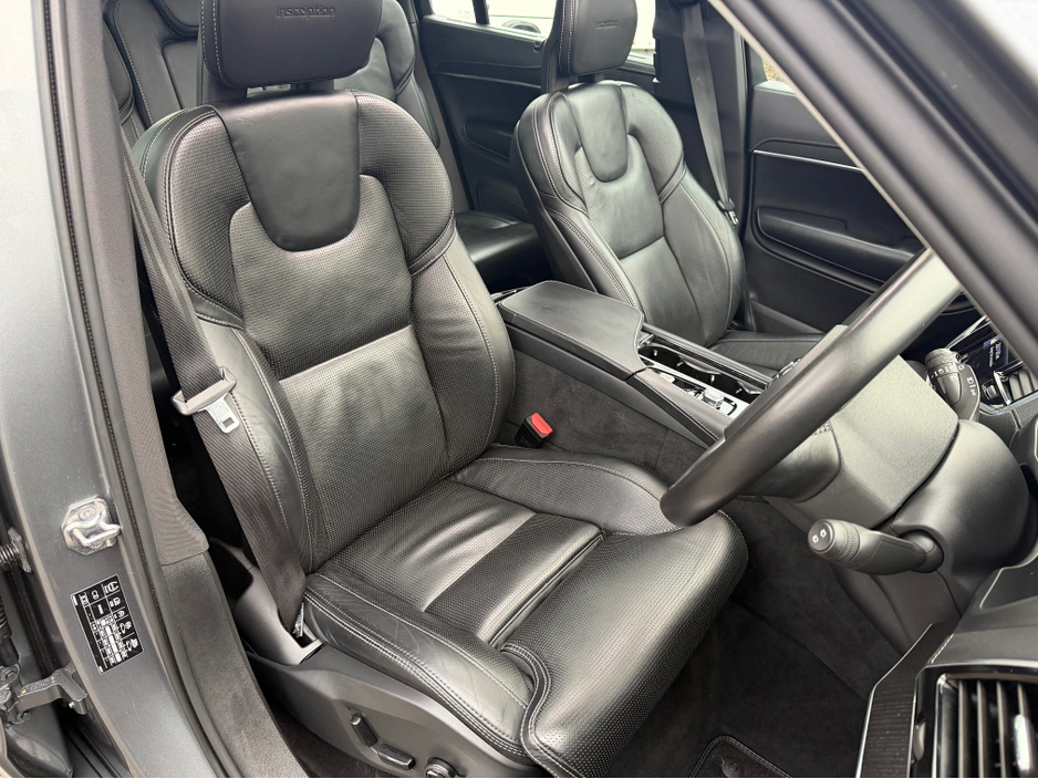 2020 Volvo XC90 2L Petrol Plug-in Hybrid For Sale Images