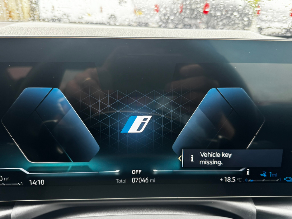 2025 BMW 3 Series 2L Hybrid For Sale Images