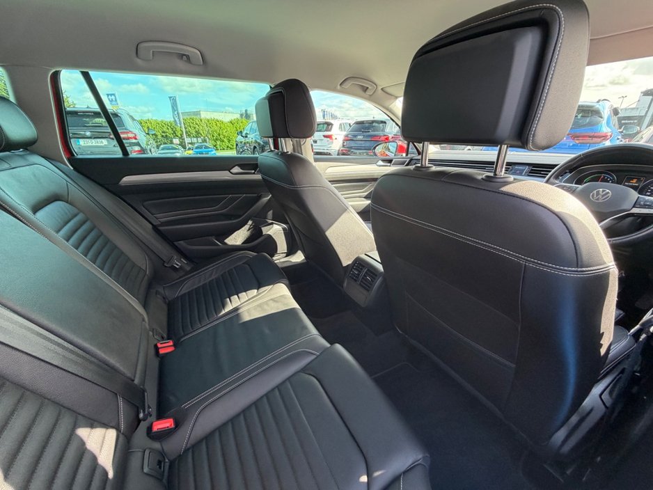2022 Volkswagen Passat 1.4L Hybrid For Sale Images