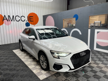Audi A3 AUDI A3 AUTOMATIC 1.0 TFSI SPORT / 35k KMs / REVERSE CAMERA , ADAPTIVE CRUISE & MORE
