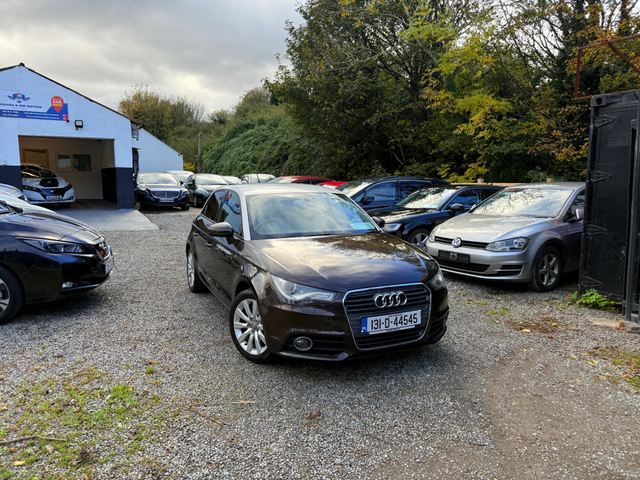 2013 AUDI A1 DBA-8XCAX 5DR