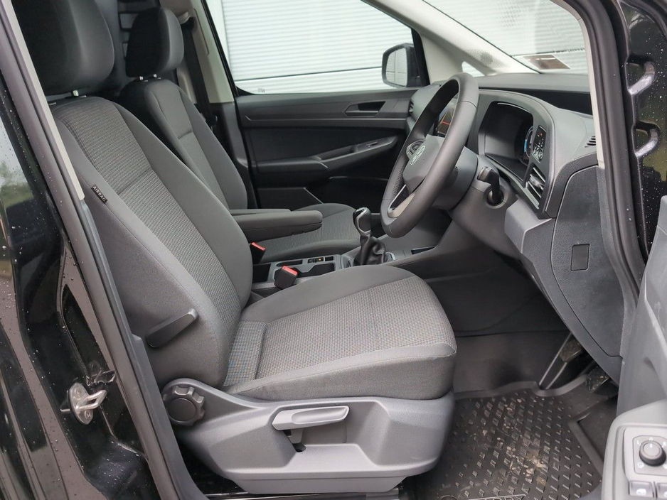 2026 Volkswagen Caddy 2L Diesel For Sale Images