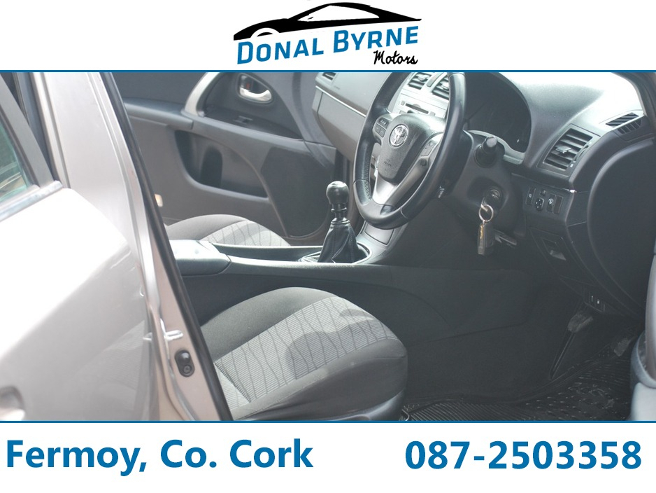 2014 Toyota Avensis 2L Diesel For Sale Images