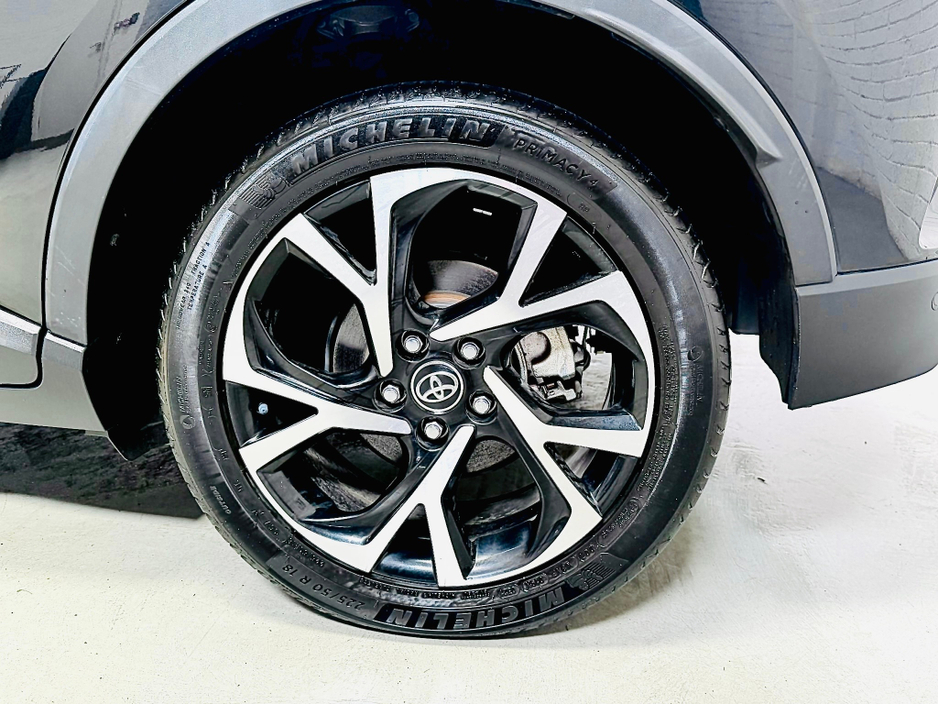 2018 Toyota C-HR 1.8L Petrol Hybrid For Sale Images