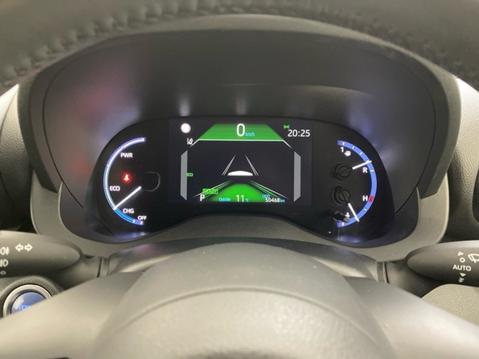 Toyota Yaris Cross Luna Sport Hybrid — thumbnail 13