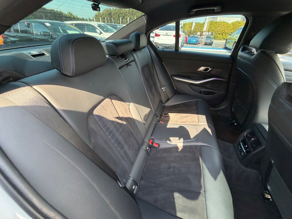 BMW 3 Series M-SPORT X-DRIVE - 2.0L DIESEL - AUTO - 12M WARRANTY - CAR: 2160 — thumbnail 35