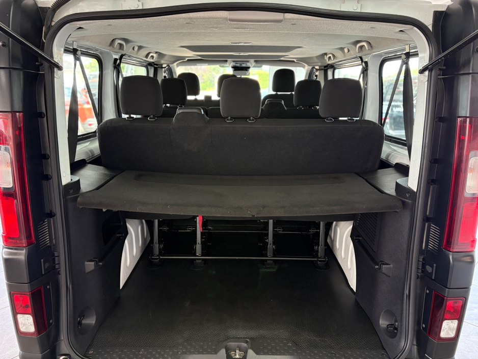 2023 Renault Trafic 2L Diesel For Sale Images