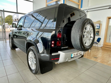 2025 Land Rover Defender 3L Diesel For Sale Images