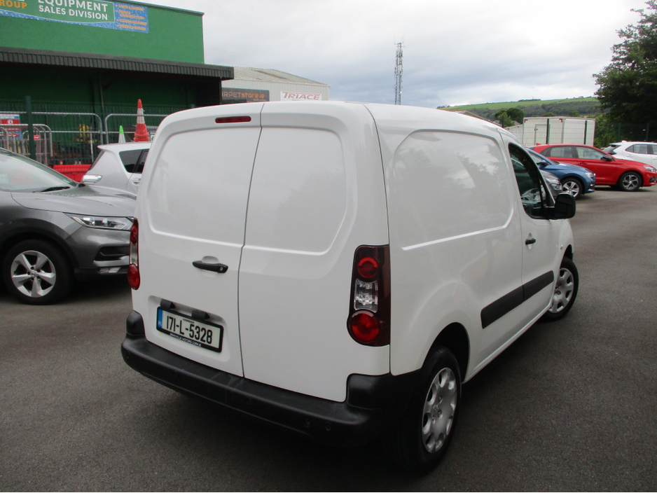 2017 Peugeot Partner 1.6L Diesel For Sale Images