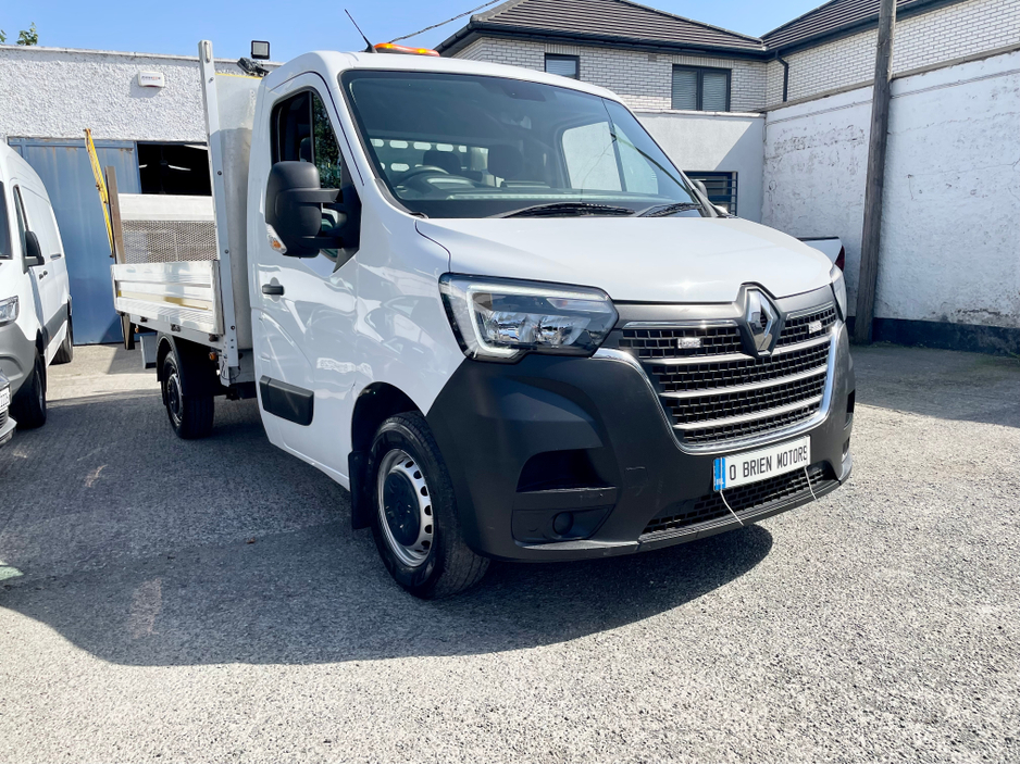 2022 Renault Master 2.3L Diesel For Sale Images