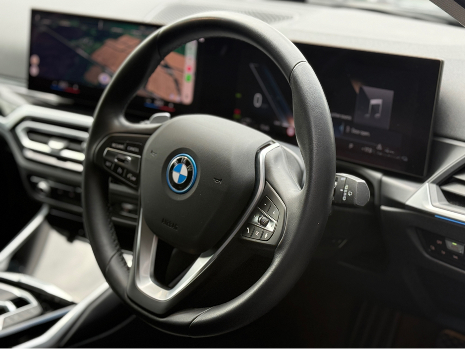 BMW 3 Series SPORT AUTO — thumbnail 10