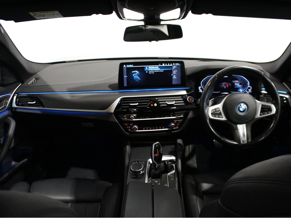 2022 BMW 5 Series 2L Hybrid For Sale Images