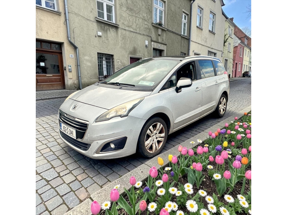 2015 Peugeot 5008 1.6L Diesel For Sale Images