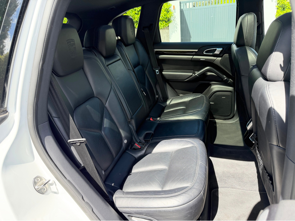 2018 Porsche Cayenne 3L Diesel For Sale Images