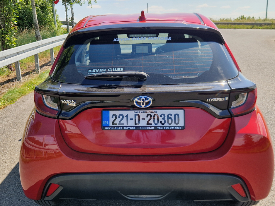 2022 Toyota Yaris 1.5L Petrol Hybrid For Sale Images