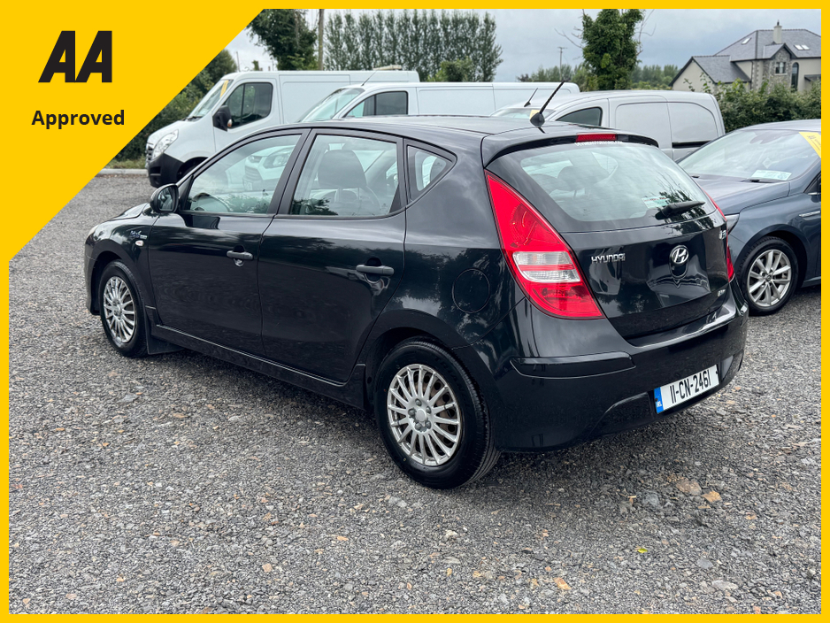 2011 Hyundai i30 1.6L Diesel For Sale Images