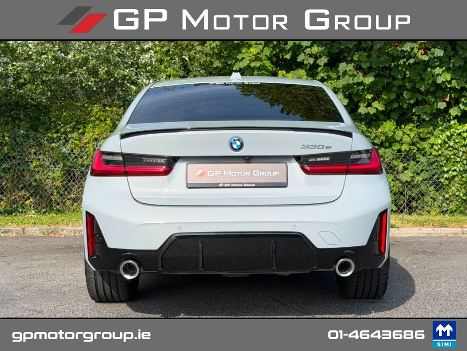 BMW 3 Series 330E M SPORT M PERFORMANCE *1 YEAR WARRANTY* — thumbnail 11