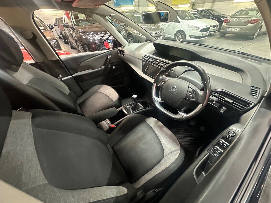 Citroen C4 BlueHDi 100 Touch — thumbnail 9