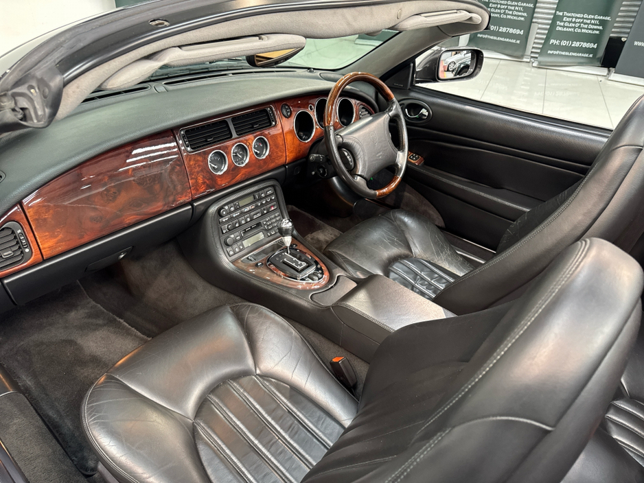2000 Jaguar XKR 4.0L Petrol For Sale Images