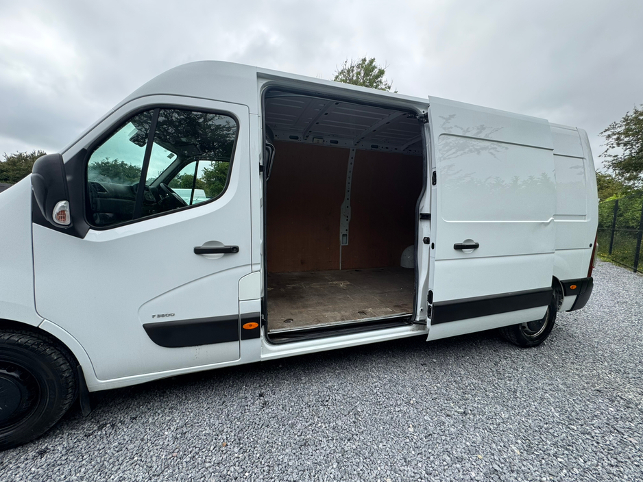 2021 Opel Movano 2.3L Diesel For Sale Images