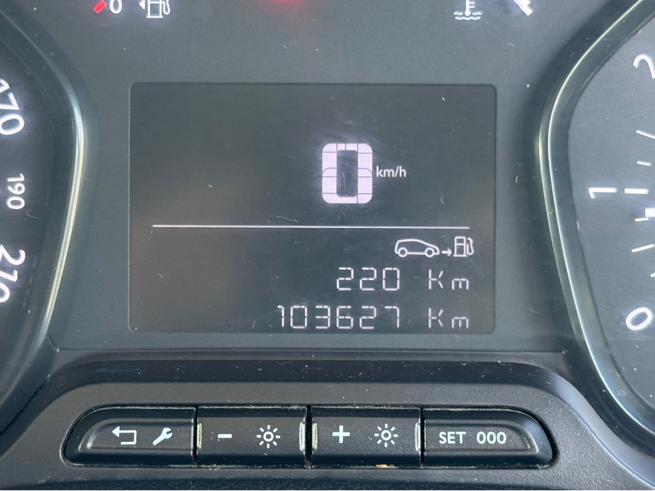 2022 Opel Vivaro 1.5L Diesel For Sale Images