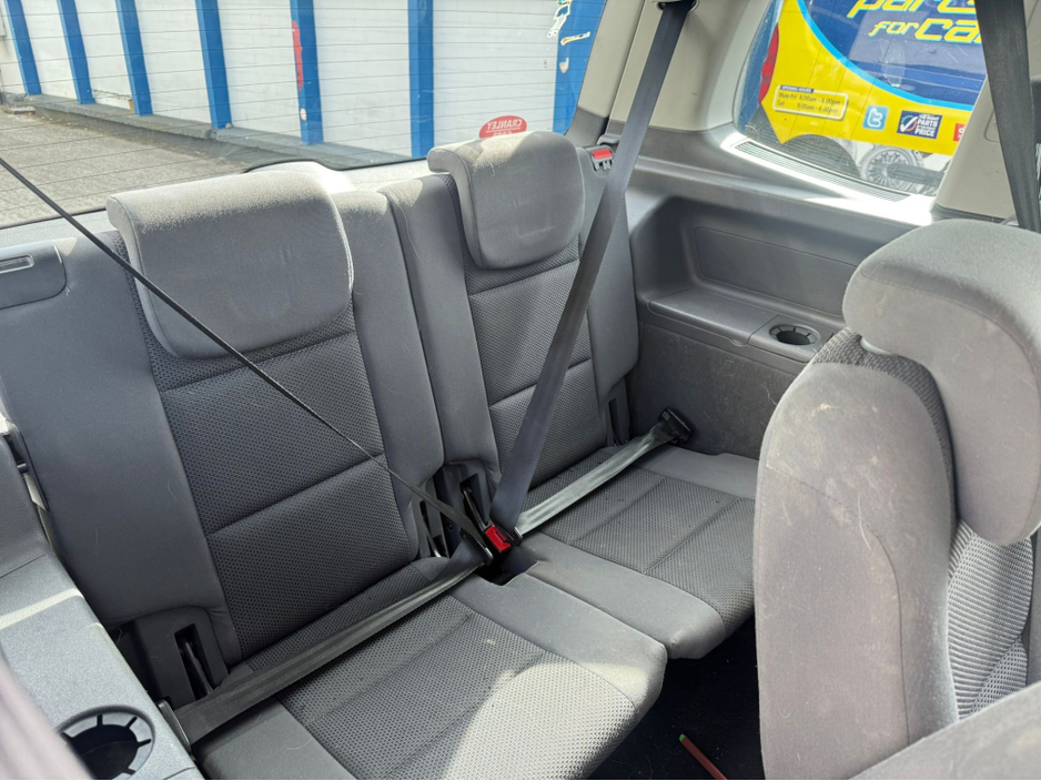 2015 Volkswagen Touran 1.6L Diesel For Sale Images