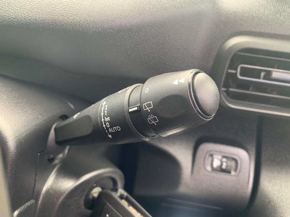 2023 Peugeot Partner 1.5L Diesel For Sale Images