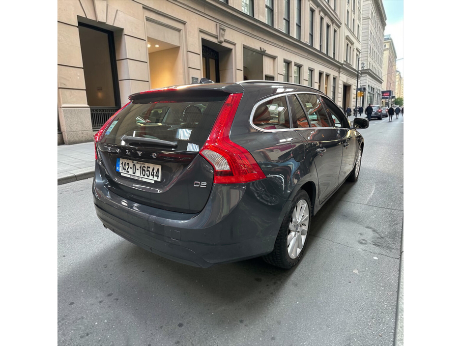 2014 Volvo V60 1.6L Diesel For Sale Images