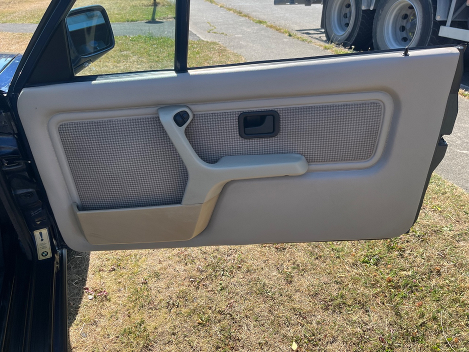 1987 BMW 3 Series 2.5L Petrol For Sale Images