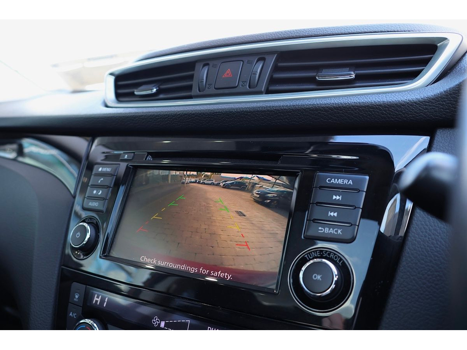 Nissan Qashqai 1.3 PET SE — thumbnail 22