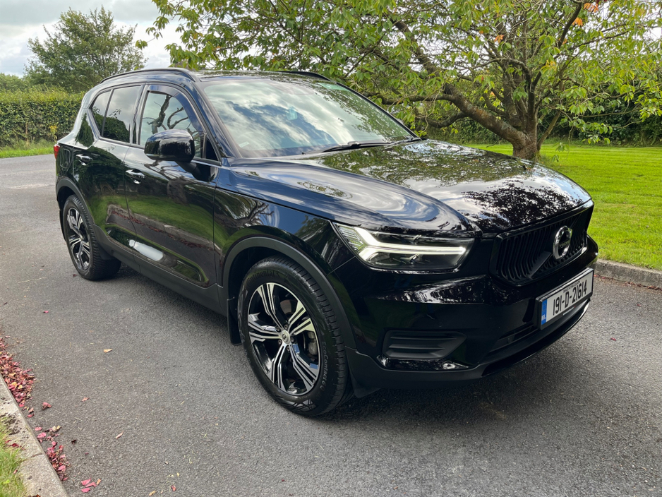 2019 Volvo XC40 2L Diesel For Sale Images