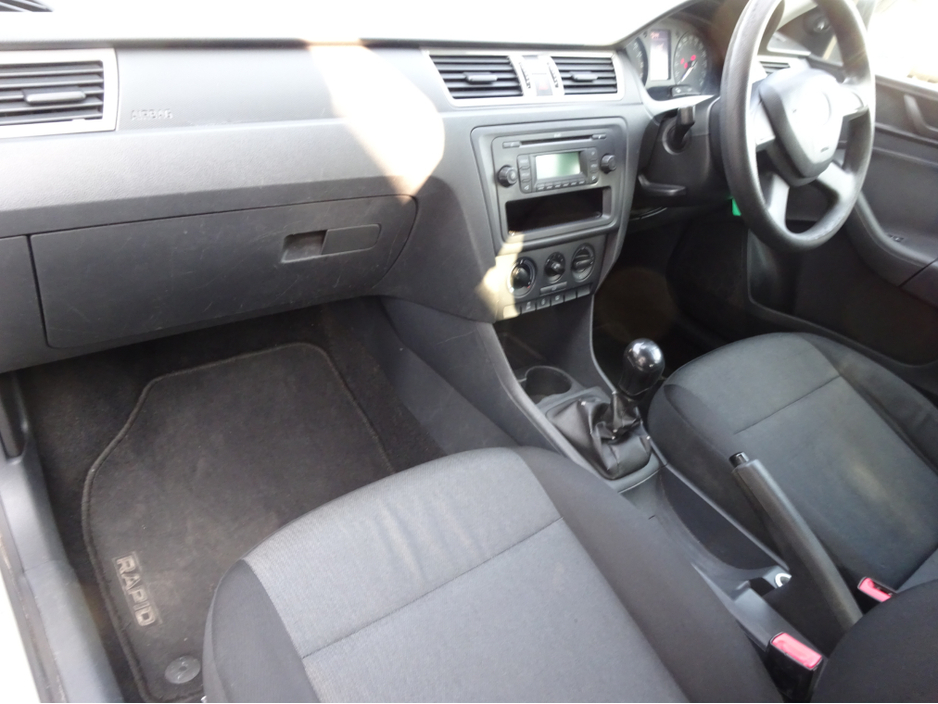 2013 Skoda Rapid 1.6L Diesel For Sale Images