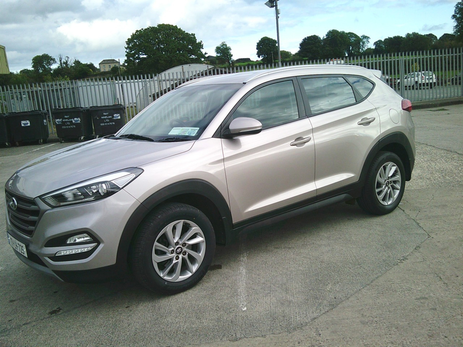 2017 Hyundai Tucson 1.7L Diesel For Sale Images