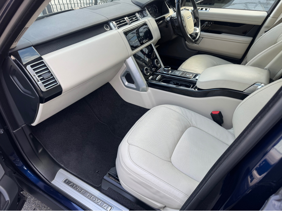 2021 Land Rover Range Rover 2.0L Petrol Plug-in Hybrid For Sale Images