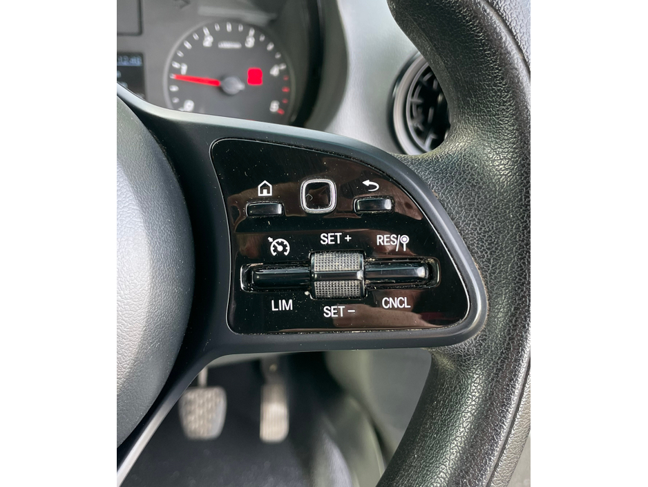 Used Mercedes-Benz Sprinter  (2021)