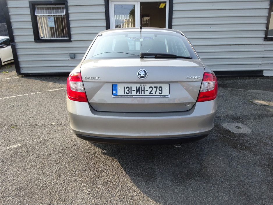 2013 Skoda Rapid 1.6L Diesel For Sale Images