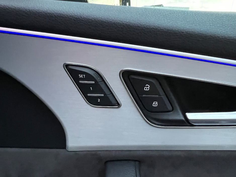 2019 Audi Q8 3L Diesel For Sale Images