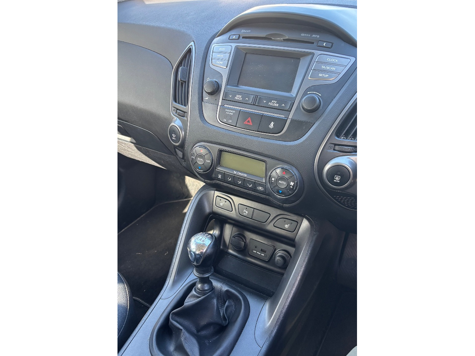 Hyundai ix35 1.7 EXECUTIVE 4DR — thumbnail 5