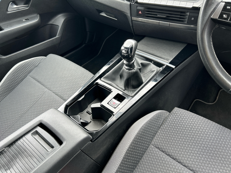 2023 Opel Astra 1.2L Petrol For Sale Images