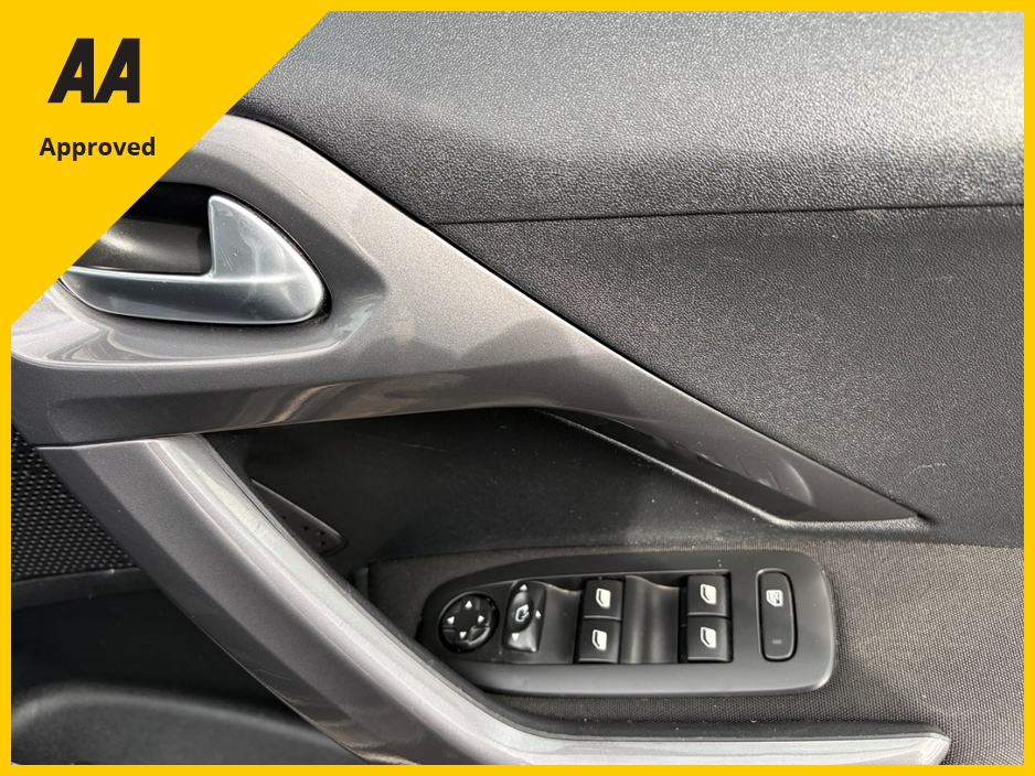 Peugeot 2008 2016 PEUGEOT 2008 1.6HDI ACTIVE LOW KMS — thumbnail 22
