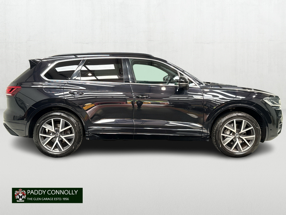 2021 Volkswagen Touareg 3L Diesel For Sale Images