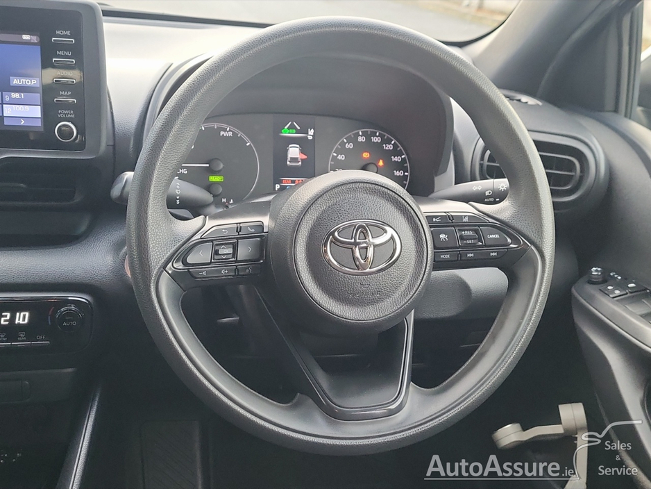 2022 Toyota Yaris 1.5L Hybrid For Sale Images