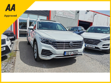 2019 Volkswagen Touareg 3L Diesel For Sale Images